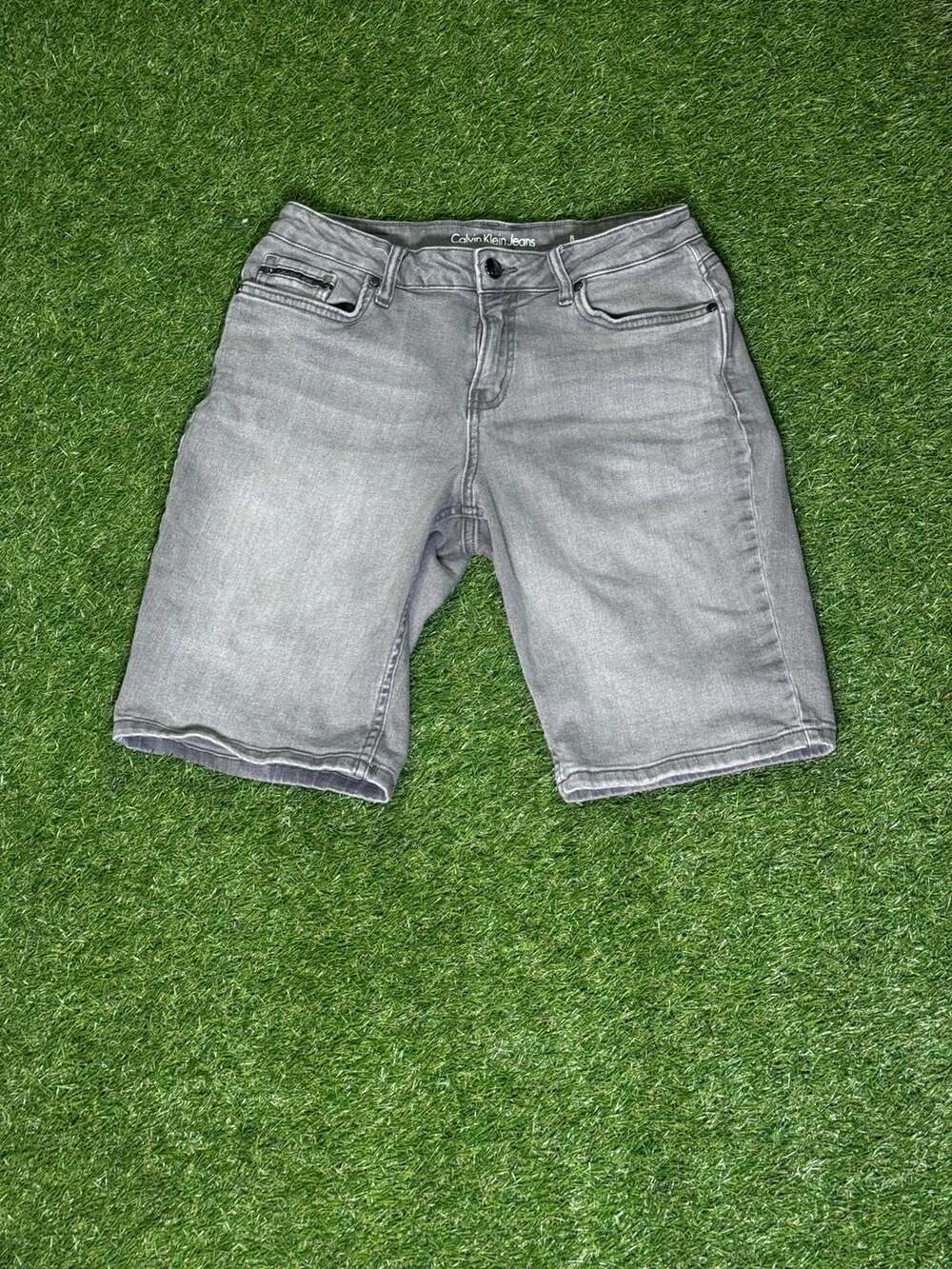Calvin Klein Jean Short  Grey Denim City Short Size 8